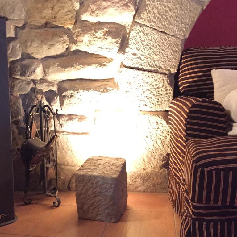 Casa Salto De Roldan Pensionat Apiés Eksteriør billede