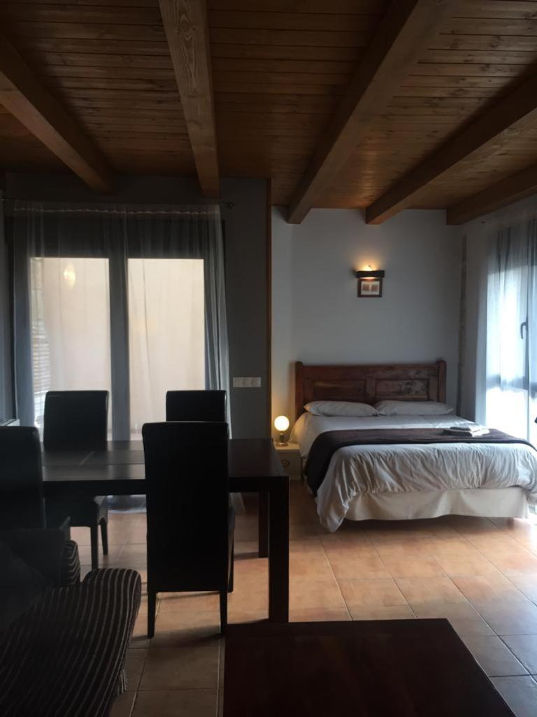 Casa Salto De Roldan Pensionat Apiés Eksteriør billede